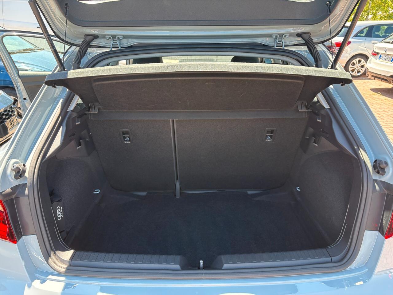 Audi A1 allstreet 35 TFSI Identity Contrast