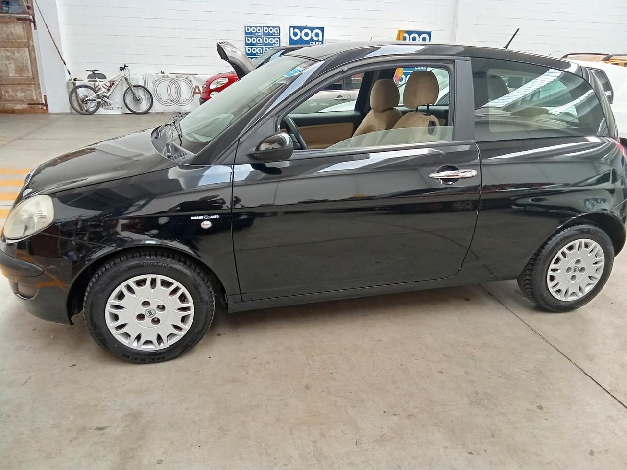 Lancia Ypsilon 1.2 BZ /NEOPATENTATI