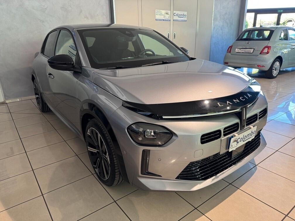 Lancia Ypsilon 1.2 mhev LX 110cv e-dct Led App conn Cam 17" Neopat