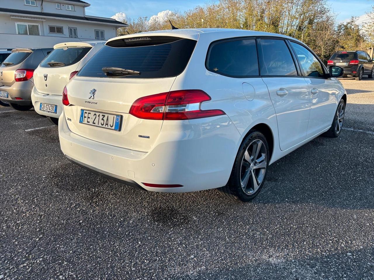 Peugeot 308 Station Wagon 1.6 HDi - 2016