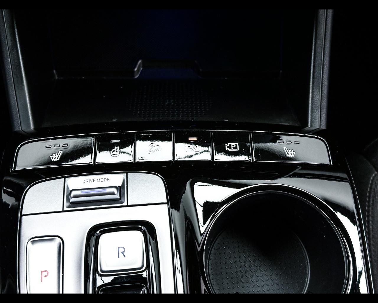 HYUNDAI Tucson 3ª serie - Tucson 1.6 HEV aut.Exellence