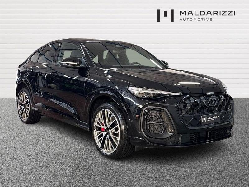 Audi Q5 II 2025 Sportback Sportback 2.0 tdi mhev+ S line edition quattro 204cv s-tr