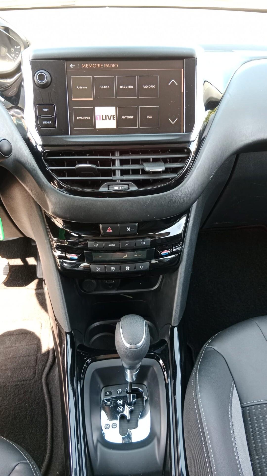 Peugeot 2008 PureTech Turbo 110 EAT6 S&S Allure