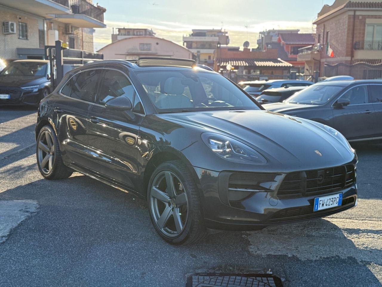 Porsche Macan 2.0 245cv PDK TETTO CERCHI 21