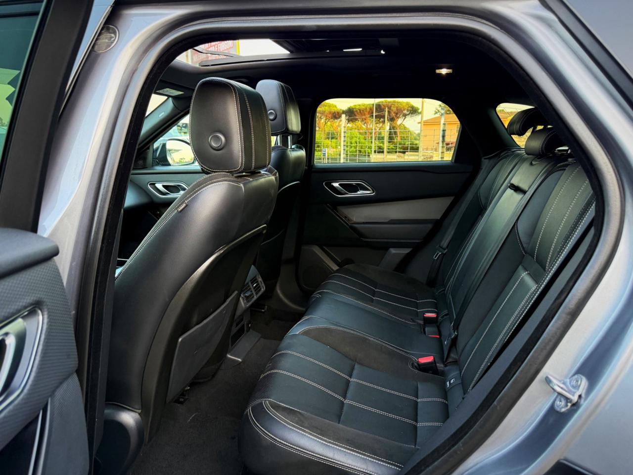 Land Rover Range Rover Velar Range Rover Velar 2.0D I4 180 CV R-Dynamic HSE