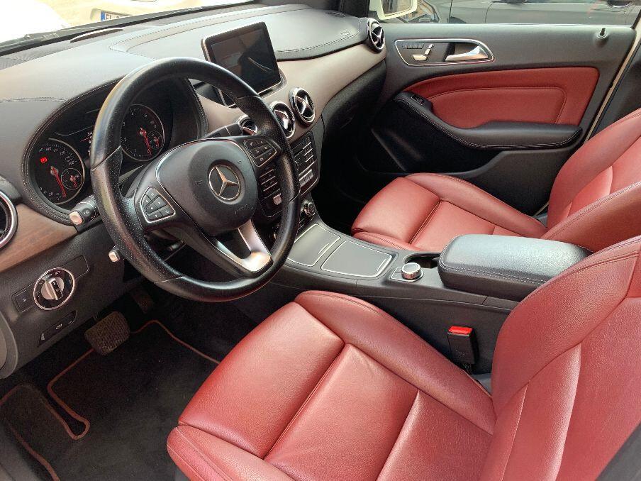 Mercedes-benz B 200 d Automatic Premium - UNIPROPRIETARIO