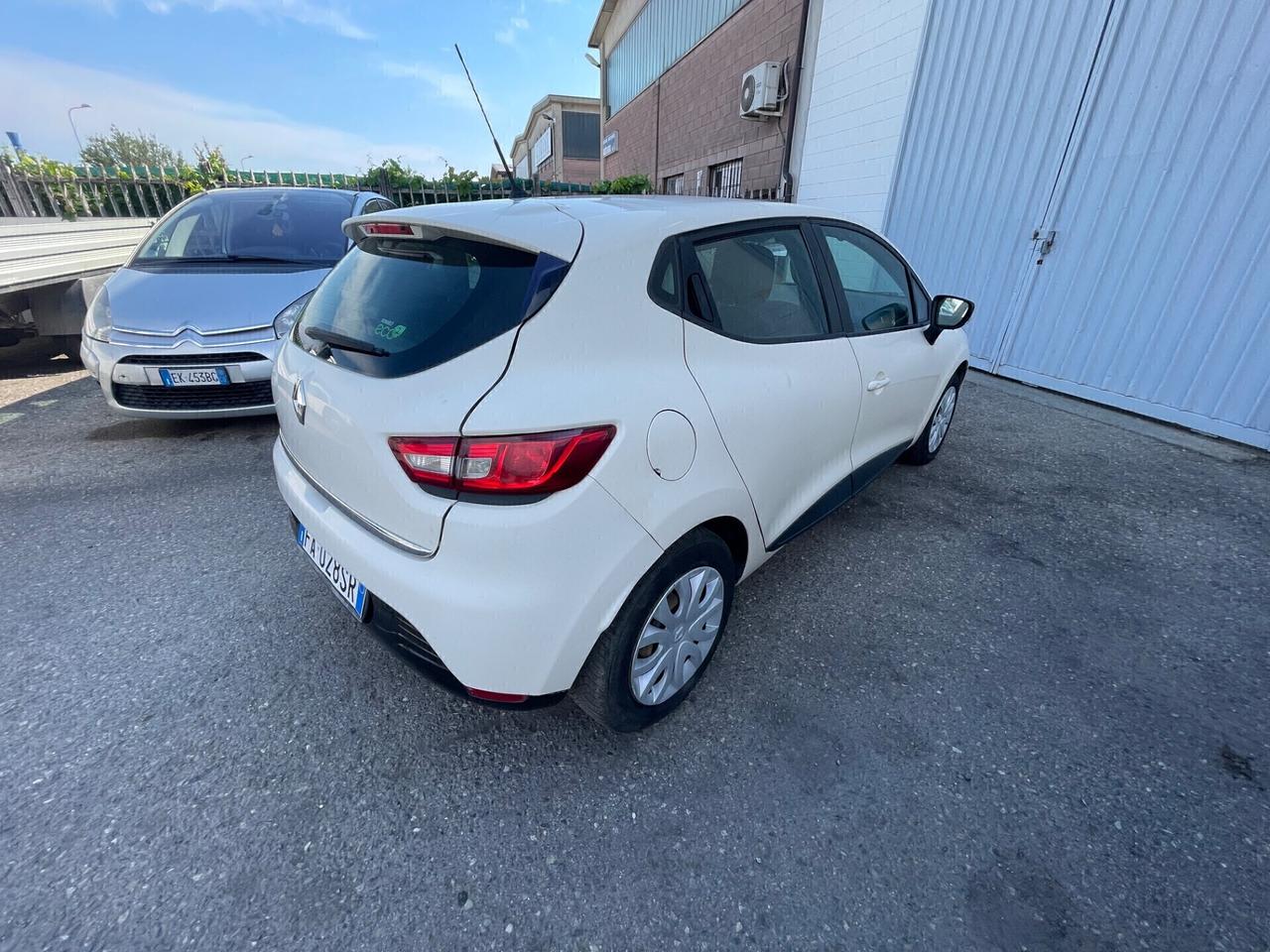 Renault Clio 1.2 75CV GPL 5 porte Wave