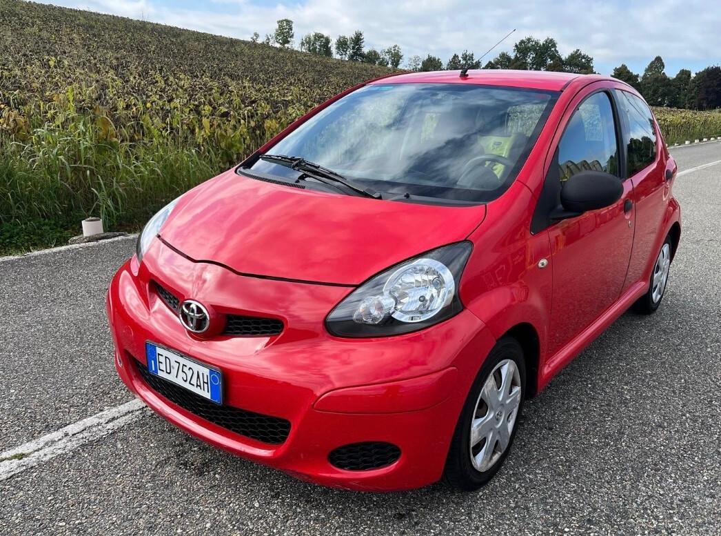Toyota Aygo 1.0 12V VVT-i 3 porte Now