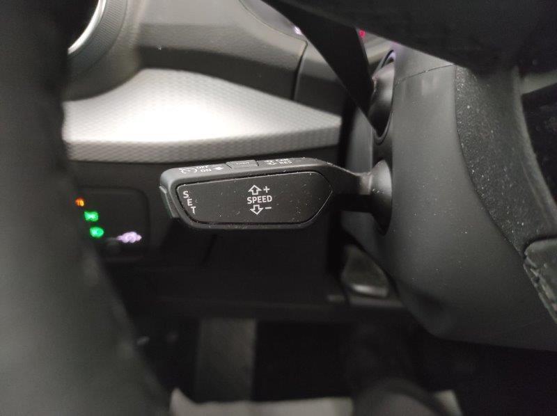 AUDI Q2 - Q2 35 TDI S tronic Business Advanced