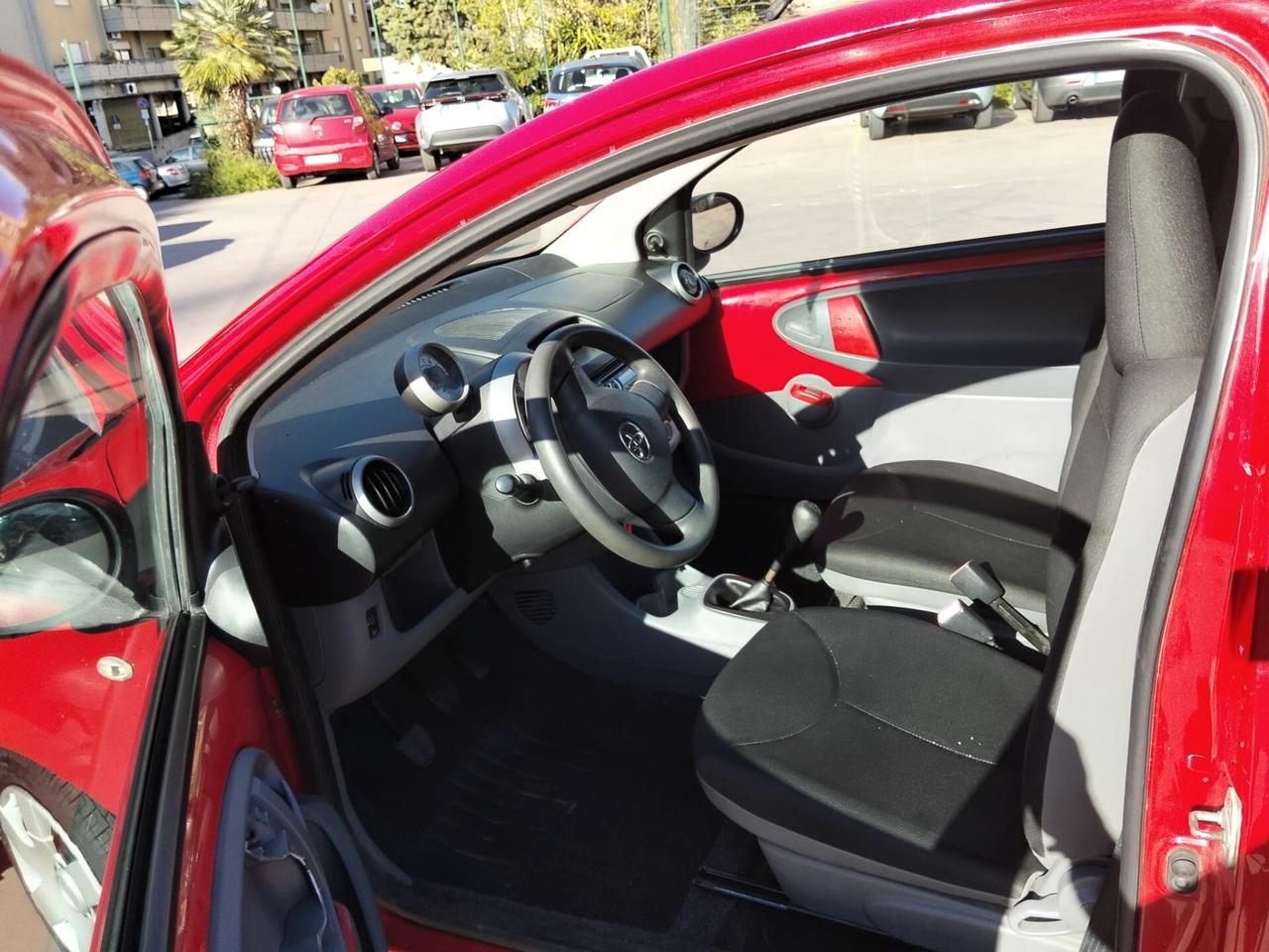 TOYOTA AYGO 998 CLIMA 12 MESI DI GARANZIA