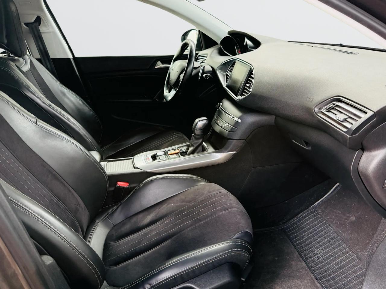 Peugeot 308 SW 1.6 HDi 120CV Allure*AUTOMATICA*RETROCAMERA*