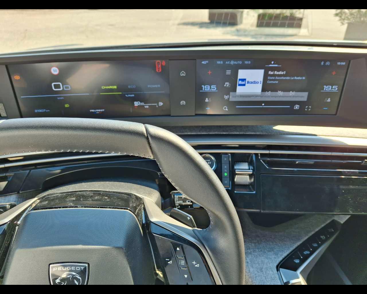 PEUGEOT Nuova 3008 ALLURE - Hybrid 136 E-DCS6
