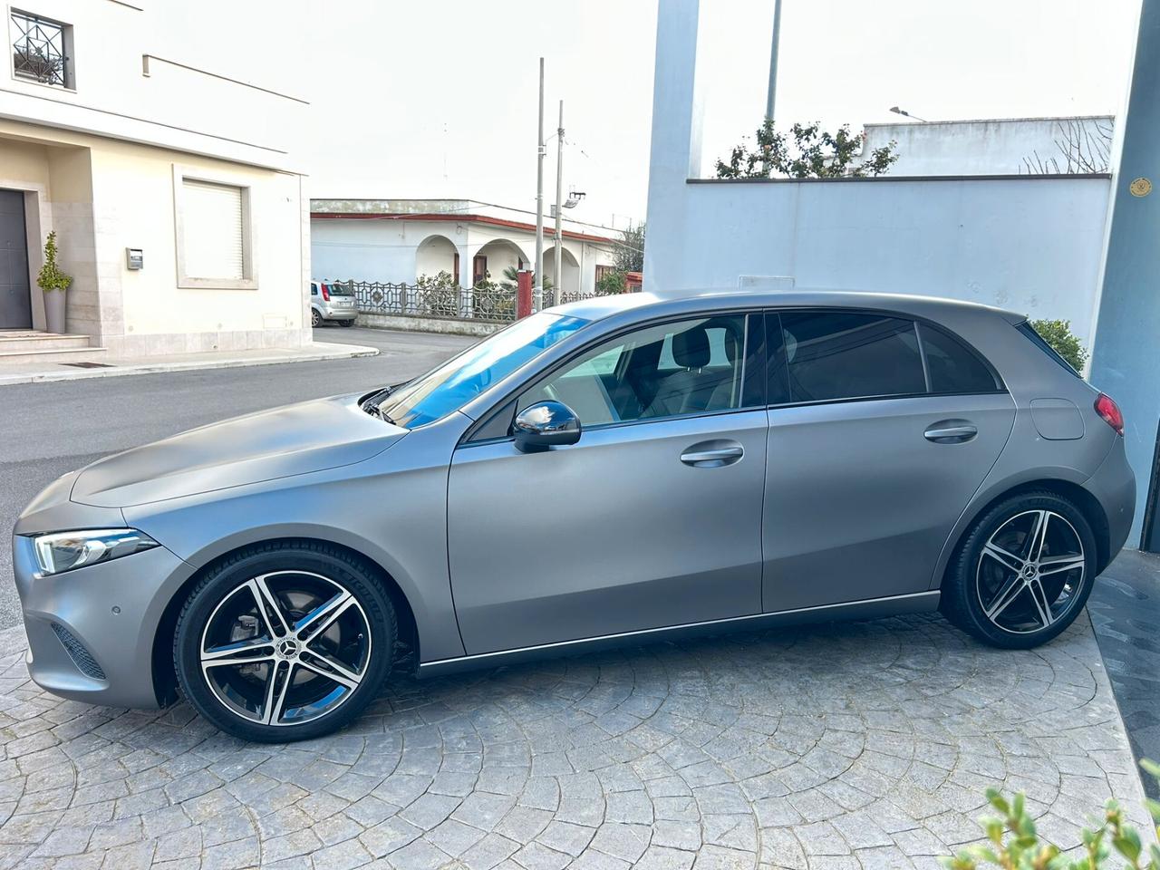 Mercedes-benz A 200d SPORT NIGHT EDIT. OPACA-2021