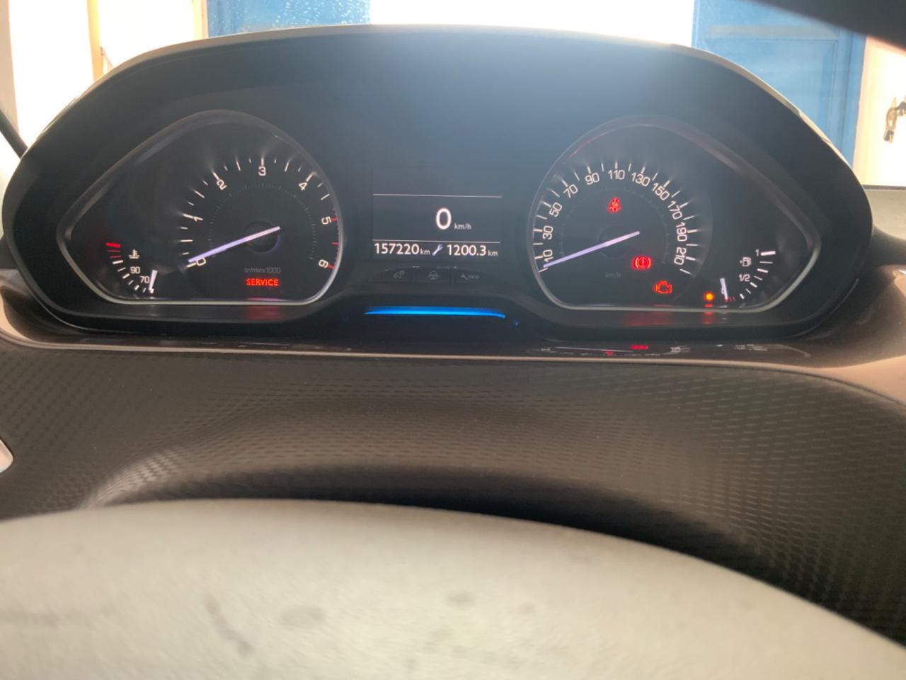 Peugeot 2008 1.4 HDi 68CV Access