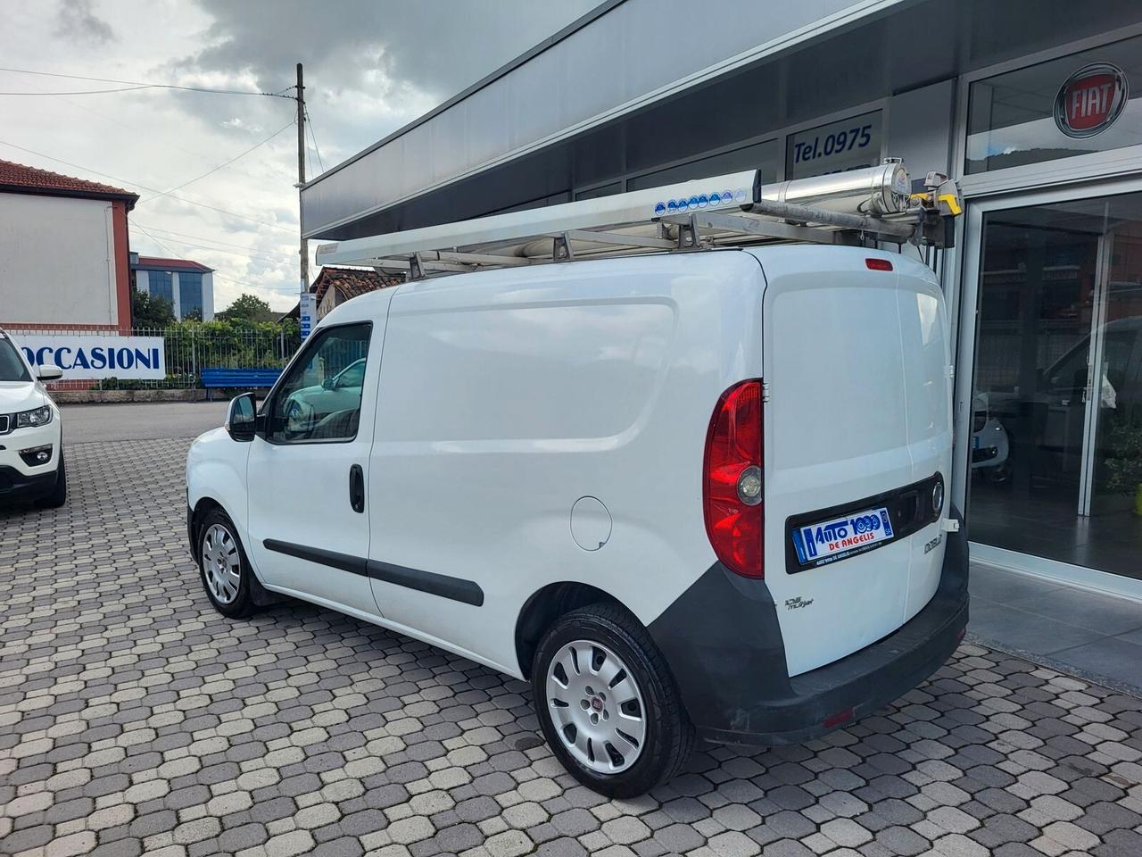 Fiat Doblo 1.6 MULTIJET - ATTREZZATA CASSETTIERE/ PORTA SCALE