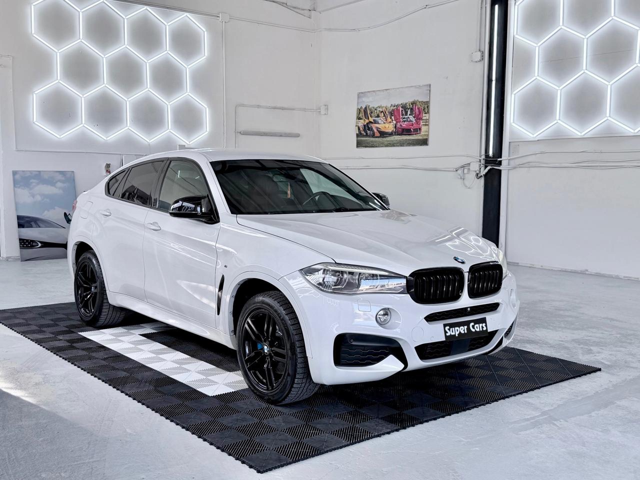 BMW X6 xDrive40d 313CV M-Sport FULL OPZ 2016 EU6