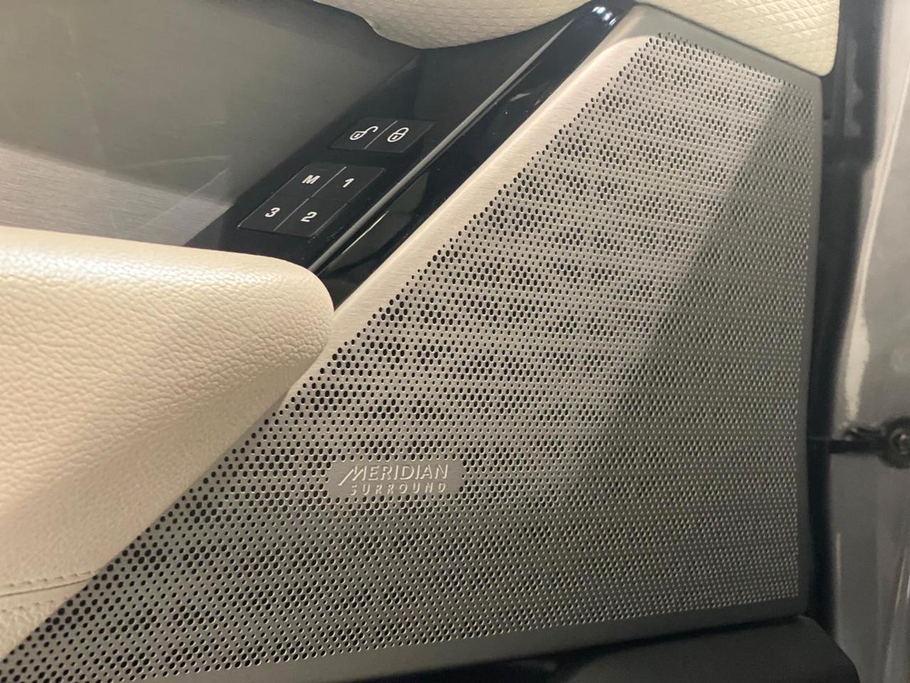 Range Rover Velar 3.0 V6 300CV R-Dynamic SE 2018