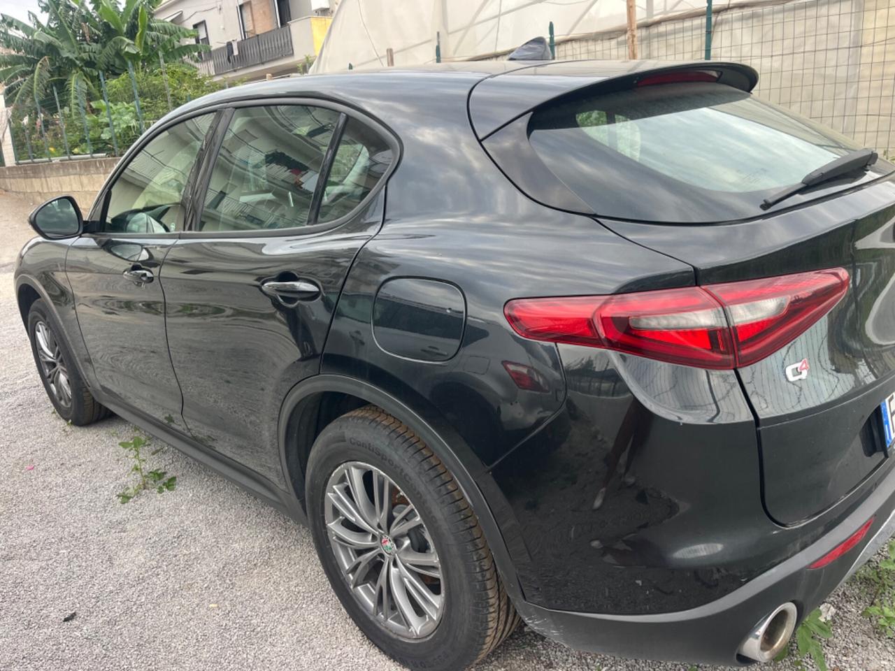 Alfa Romeo Stelvio 2.2 Turbodiesel 210 CV AT8 Q4 Business
