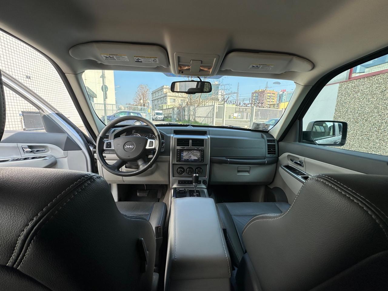 Jeep Cherokee 2.8 CRD DPF Limited Auto - solo 70000 km