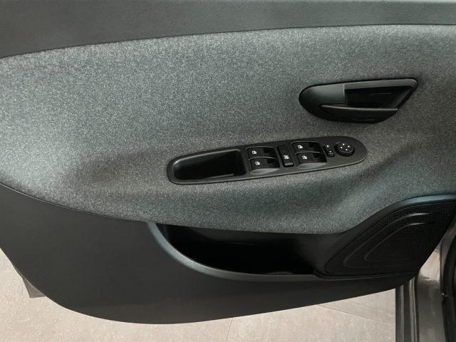 LANCIA Ypsilon 1.0 Hybrid Silver Plus