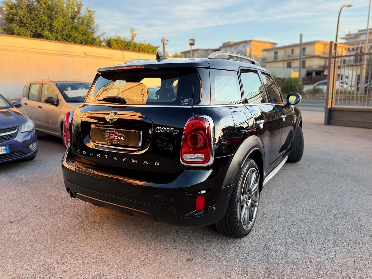 Mini Cooper D Countryman 2.0 Hype 70MILA KM