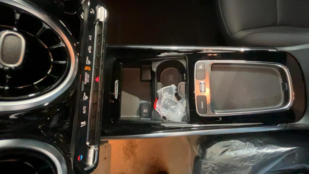 Mercedes-benz A 200 d Automatic Advanced