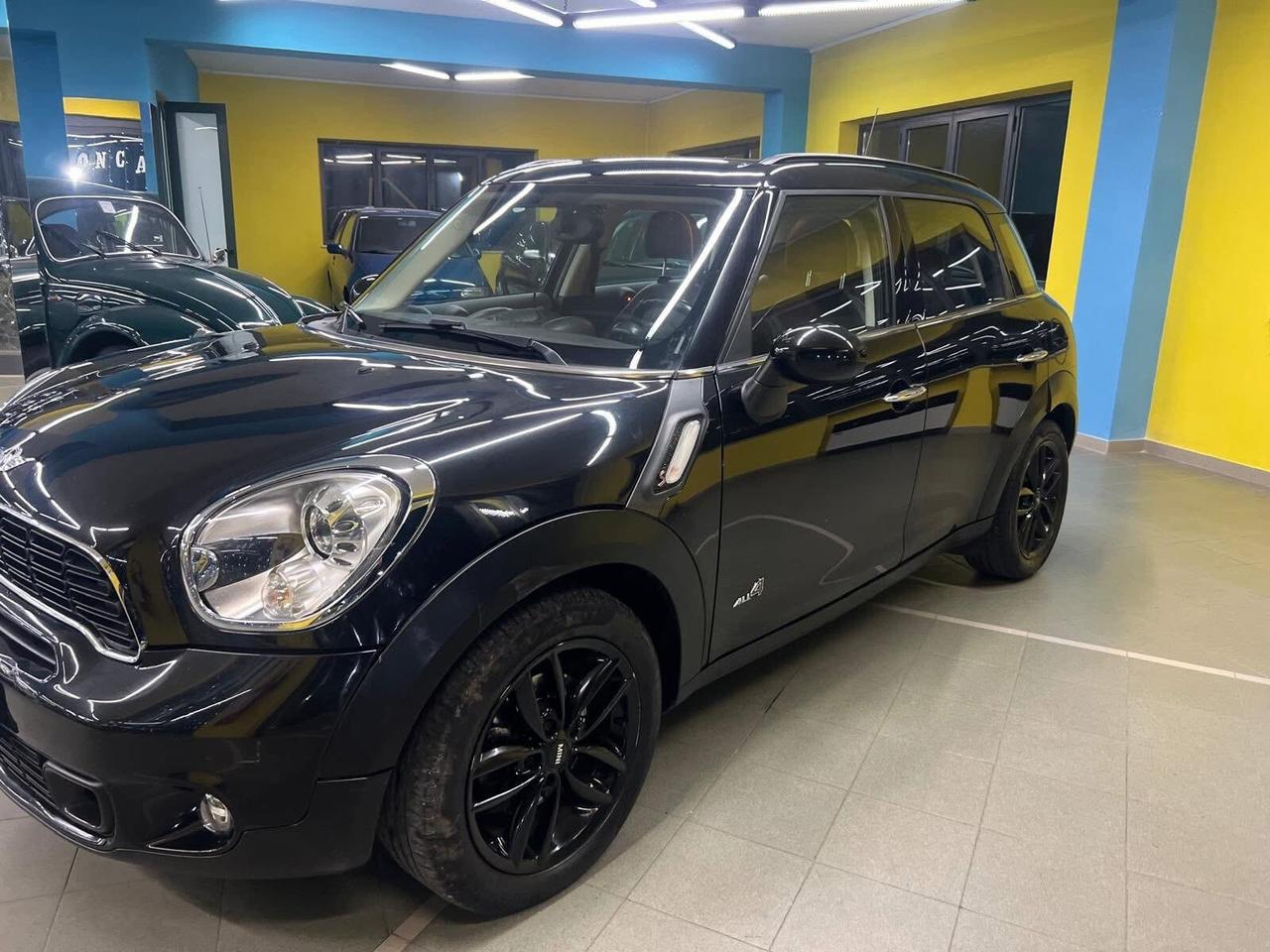 Mini Cooper SD Countryman 2.0 ALL4 garantita 12 mesi cambio automatico