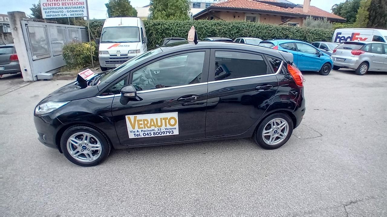 Ford Fiesta 1.0 EcoBoost 100CV 5 porte Titanium