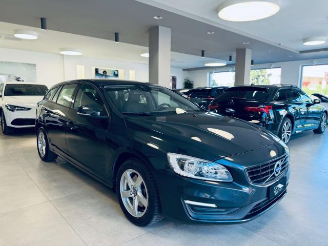 Volvo V60 1.6 d2 Business powershift N1