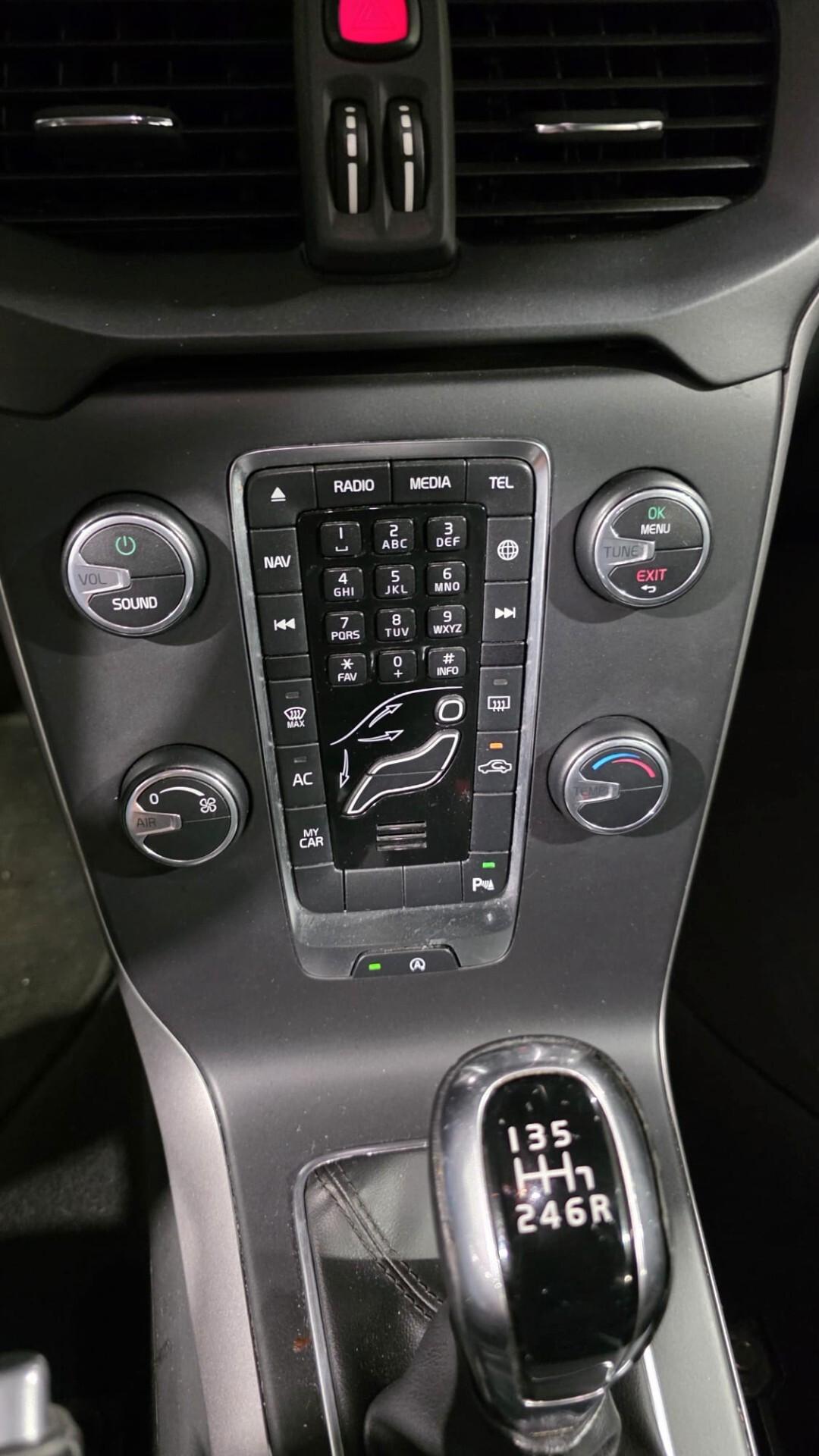 Volvo V40 D2 Business