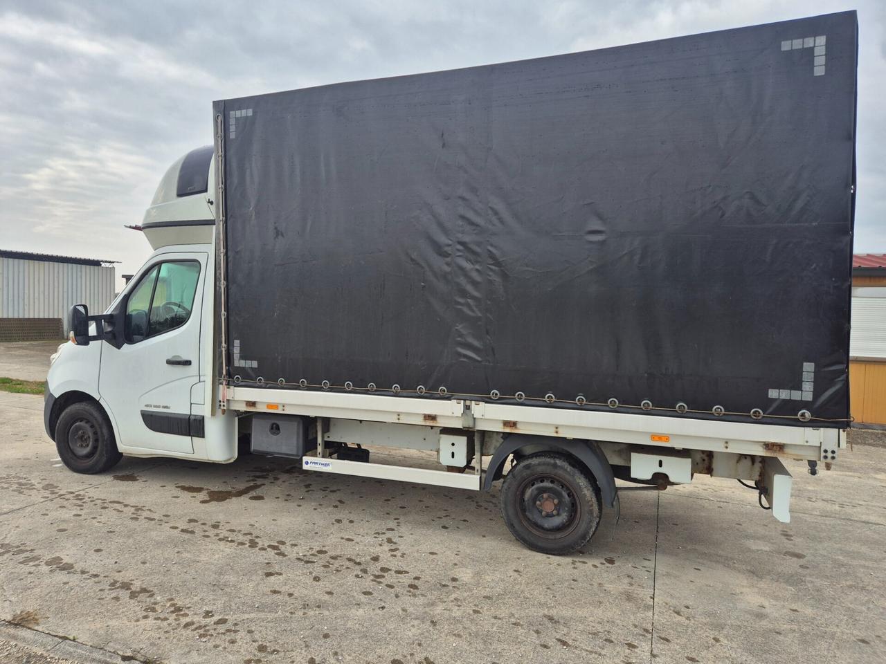 Renault Master 2.3 DCI 120 KILOWATT