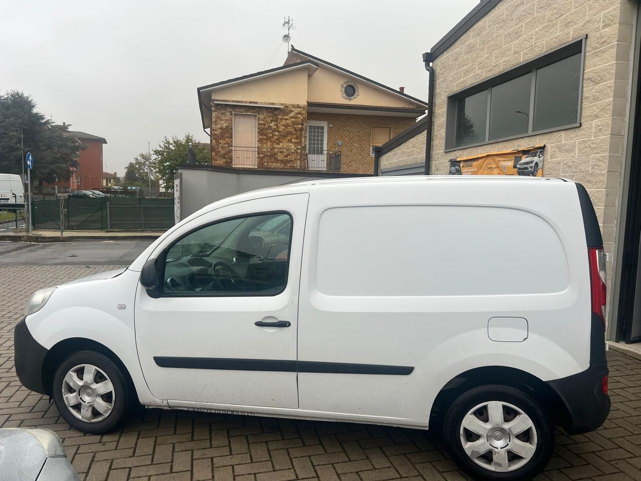 Renault Kangoo 1.5 dCi 110CV F.AP. S&S 4p. Express Maxi Combi Energy