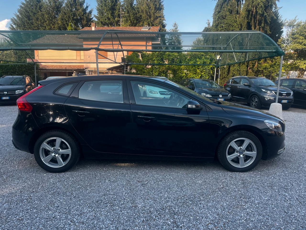 Volvo V40 T2 Style
