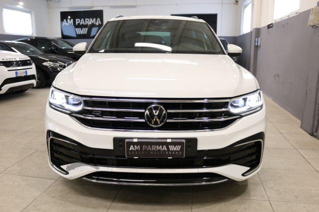 VOLKSWAGEN Tiguan 2.0 TDI DSG 4MOTION R-Line "" GANCIO TRAINO ""