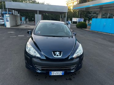 Peugeot 308 1.4 VTi 98CV 5p. Premium