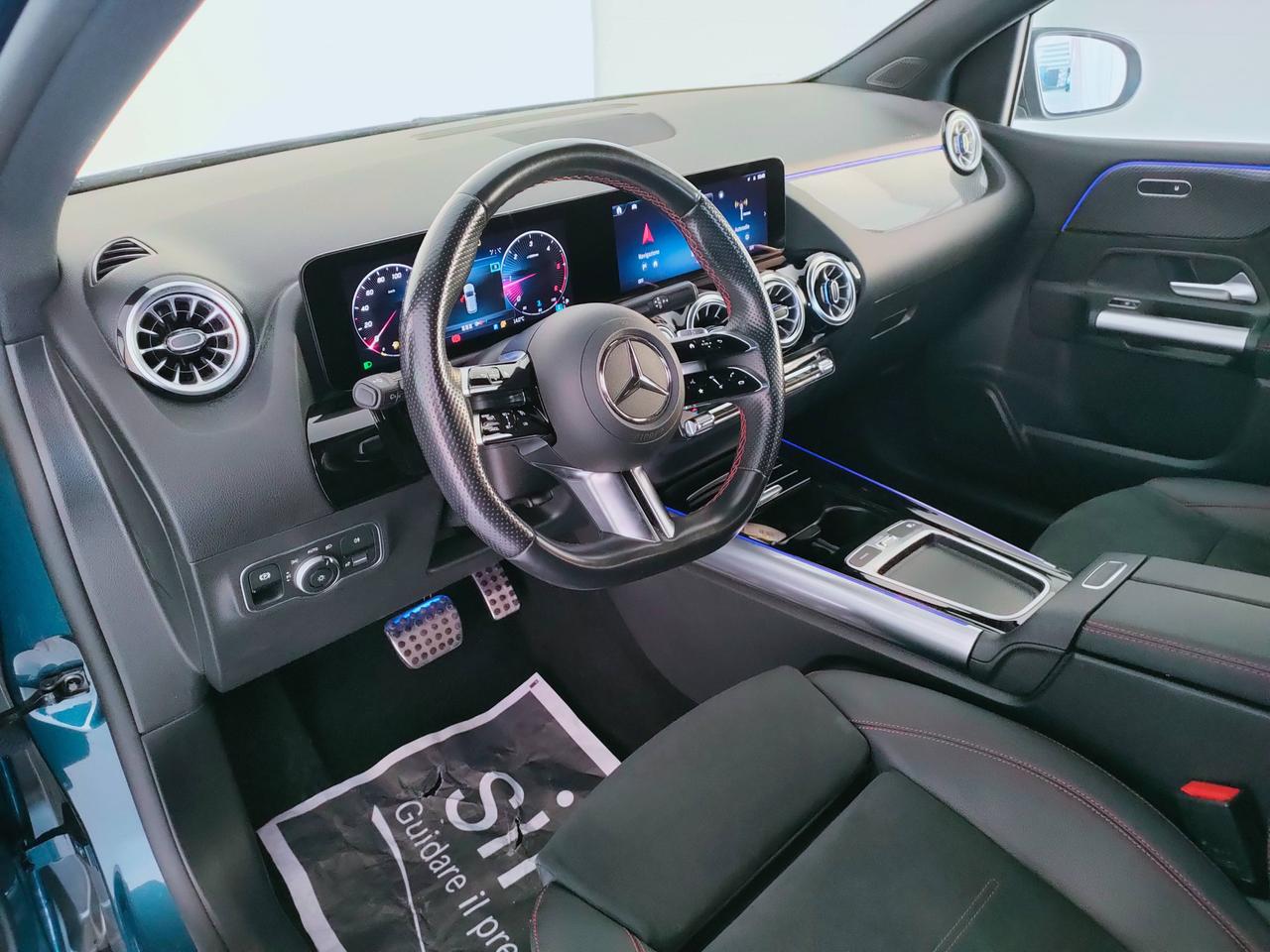 Mercedes-Benz Classe B - W247 2023 - B 180 d AMG Line Advanced Plus auto