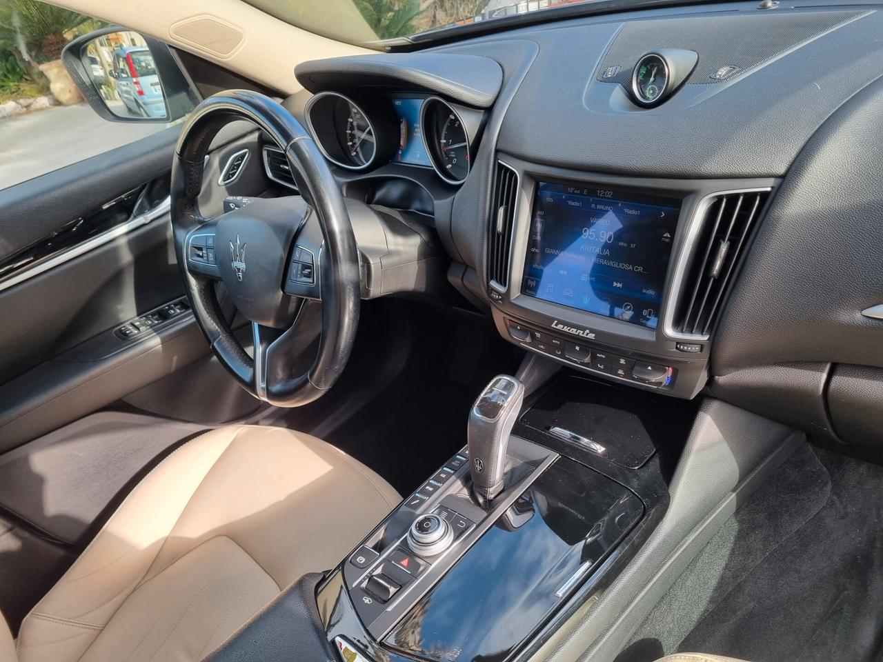 Maserati Levante 3.0 V6 Diesel 275 CV AWD COMPRESO IVA