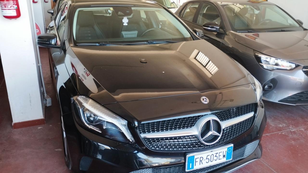 Mercedes-benz A 180 d Automatic Premium