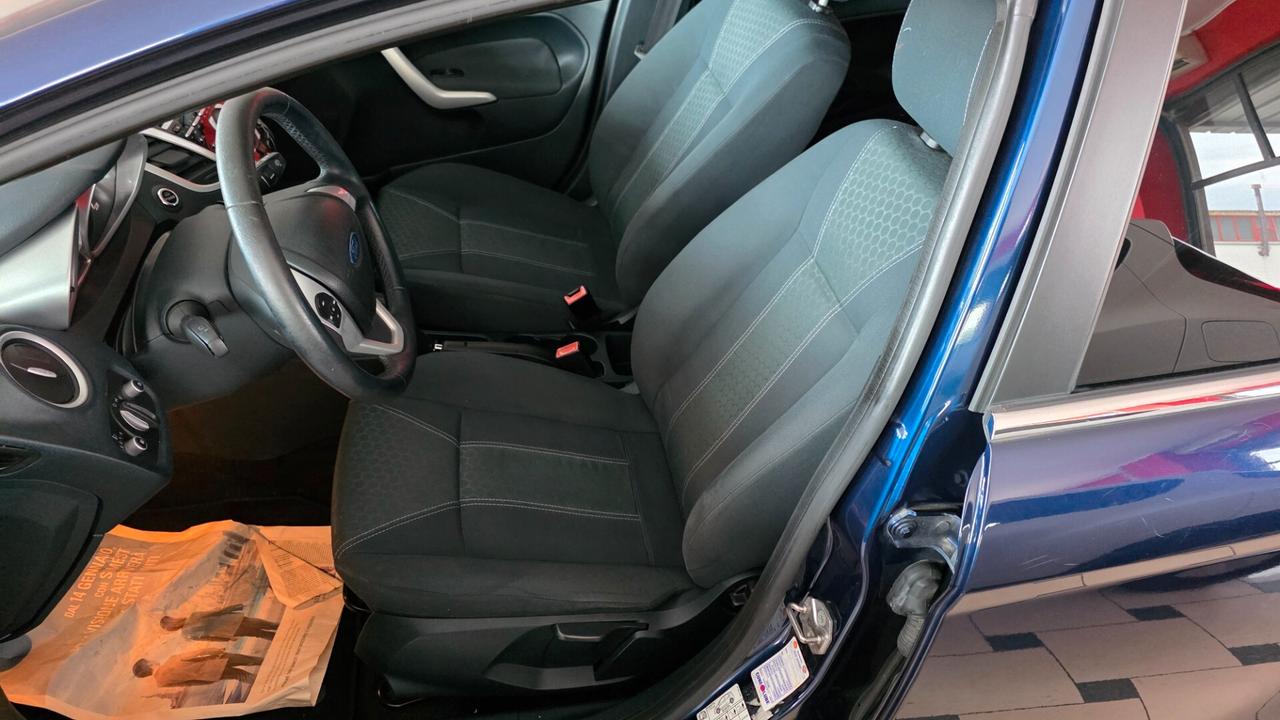 Ford Fiesta 1.4 TDCi 5p. Titanium
