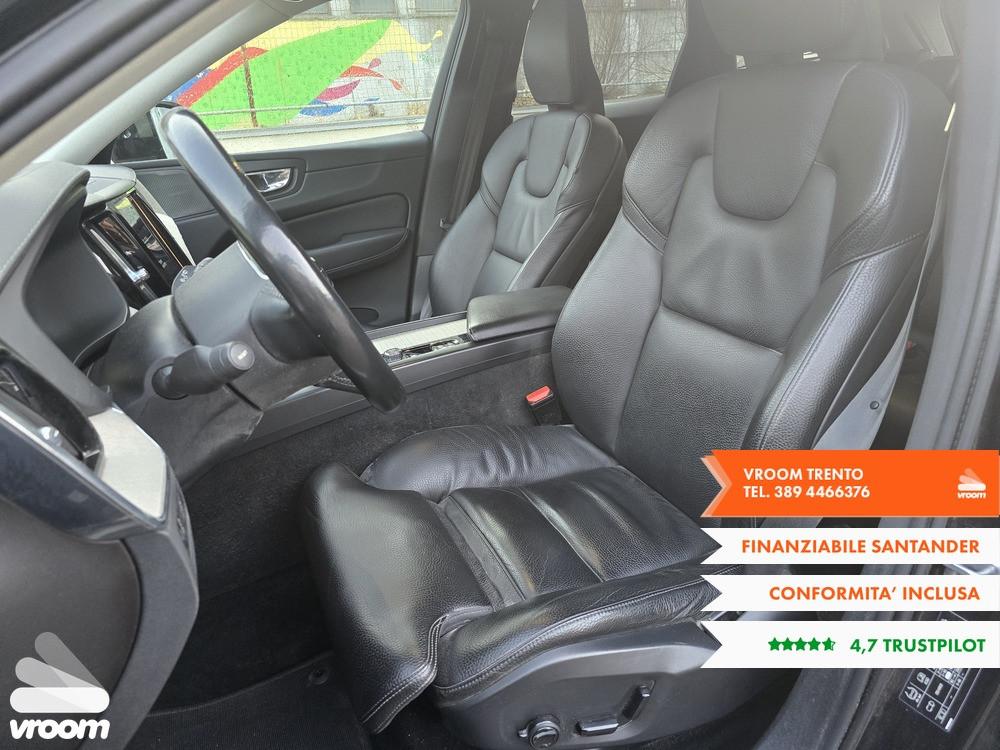 VOLVO XC60 (2017-->) XC60 B4 (d) AWD Geartronic...