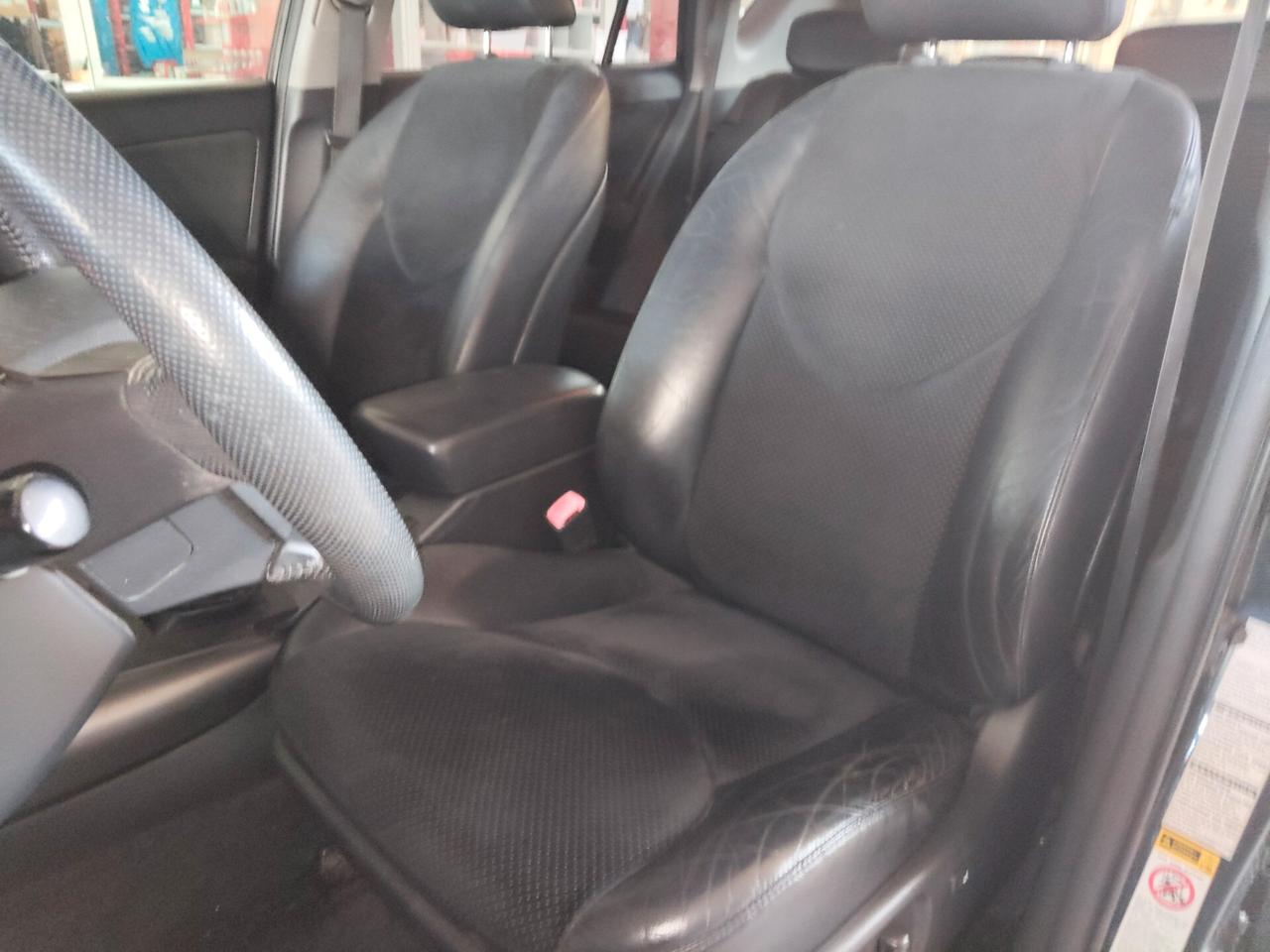 Toyota RAV 4 RAV4 2.2 D-4D 150 CV DPF Exclusive