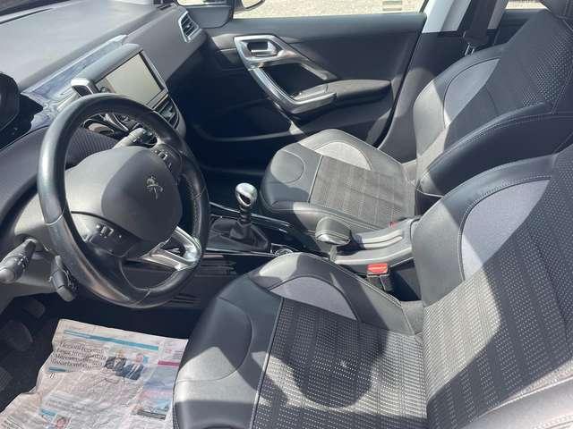 Peugeot 2008 2008 1.2 puretech t Allure s