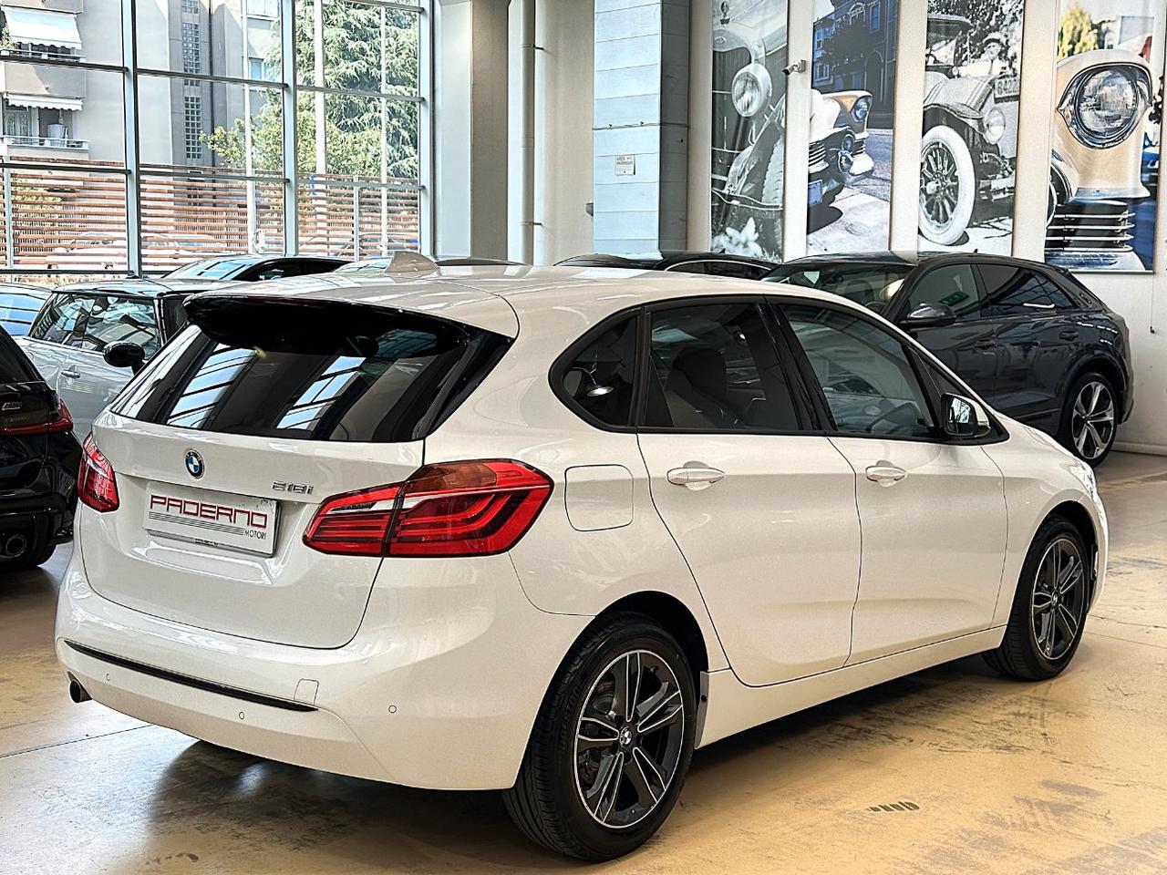 BMW 218 i Active Tourer Sport 140cv auto