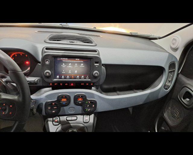 FIAT New Panda 1.0 firefly hybrid Cross s&s 70cv 5p.ti