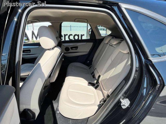 BMW 218 218d Active Tourer xdrive auto - GE327CC