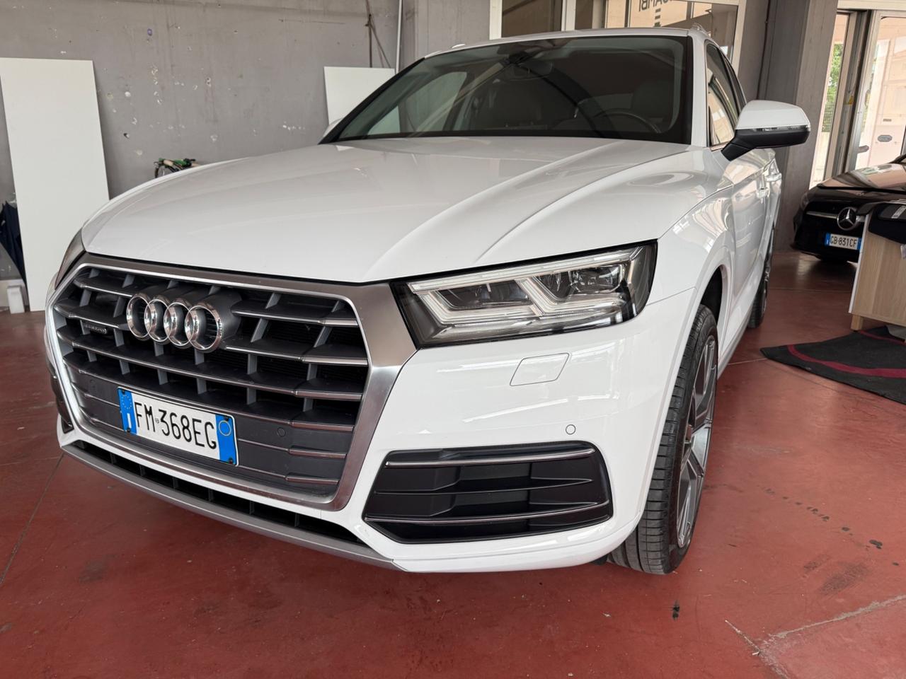 Audi Q5 2.0 TDI 190 CV quattro S tronic line plus solo da Qualitycars Pescara