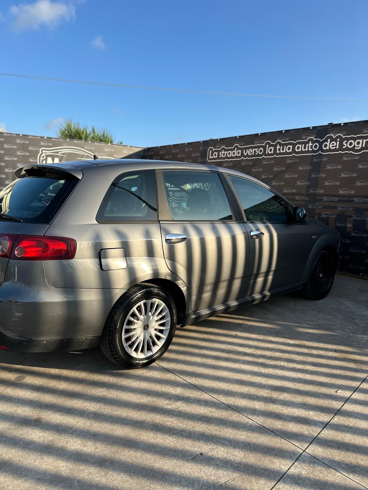 FIAT CROMA (anno 2009)