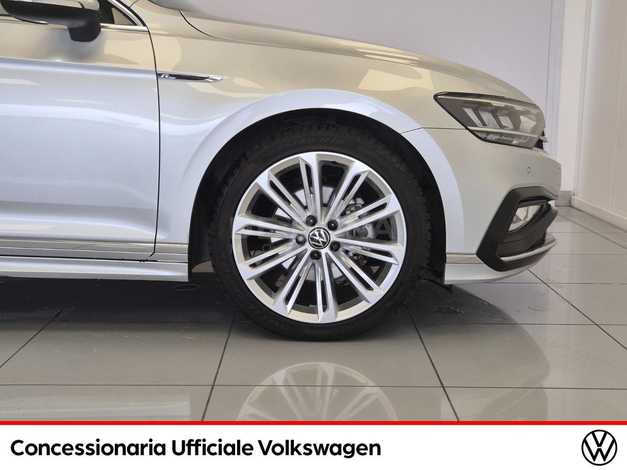 Volkswagen Passat variant 2.0 tdi executive 200cv dsg
