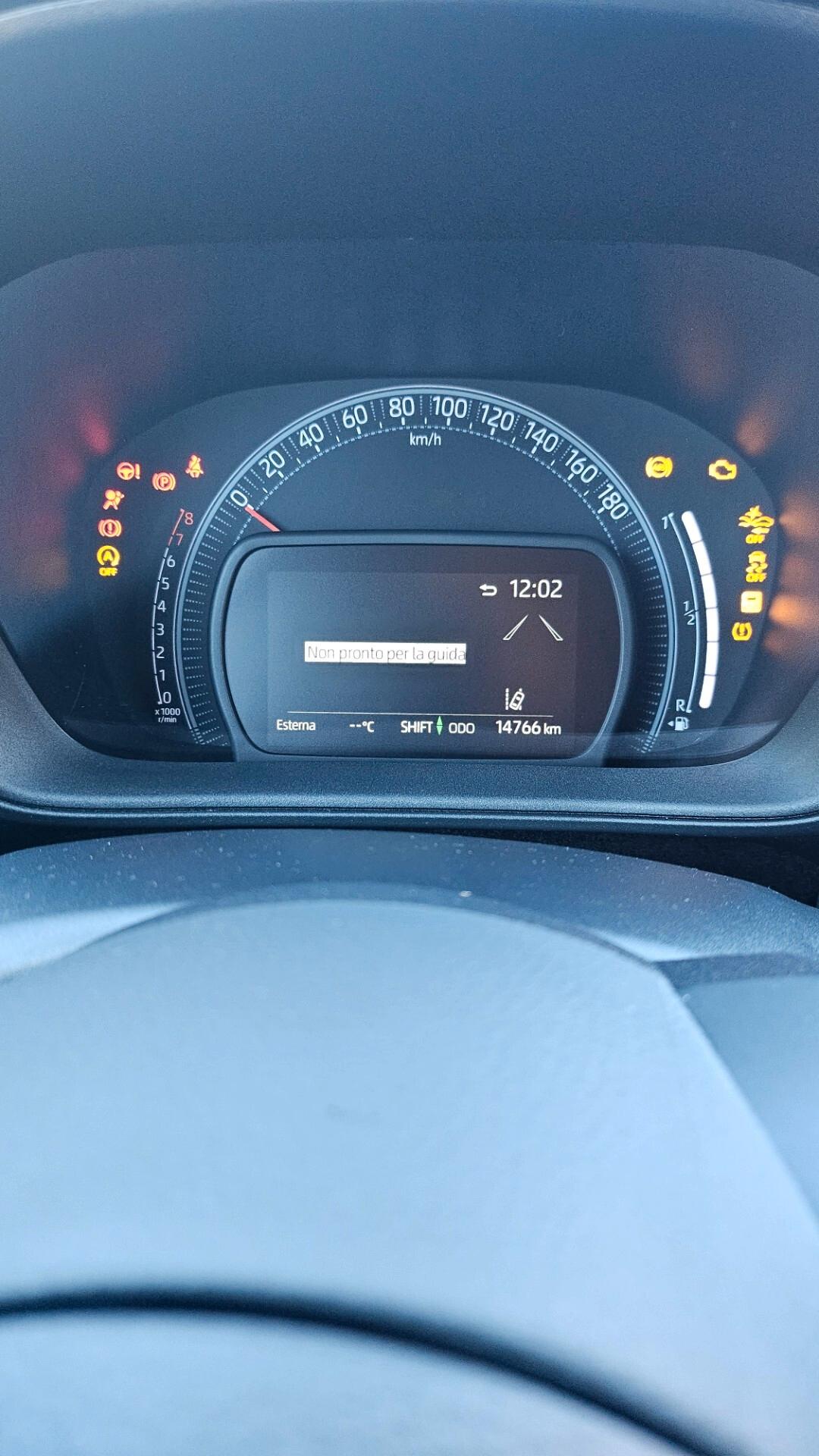 Toyota Aygo X 1.0 Trend Come nuova
