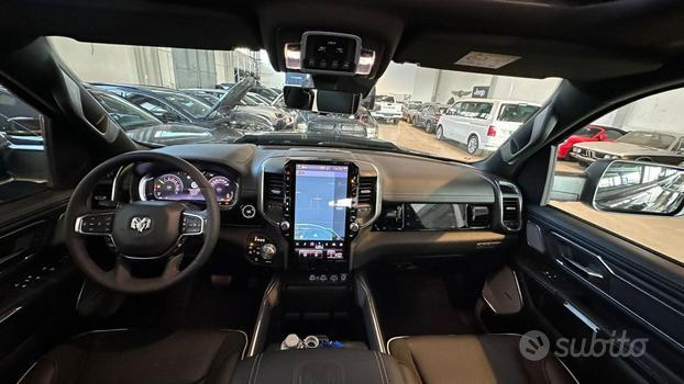 DODGE RAM NEW LARAMIE NIGHT PREMIUM 3.0L 420CV